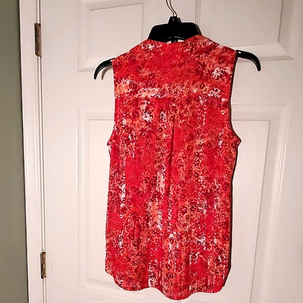 NWT Apt. 9 Y-Neck Sleeveless Blouse - Picture 4 of 7